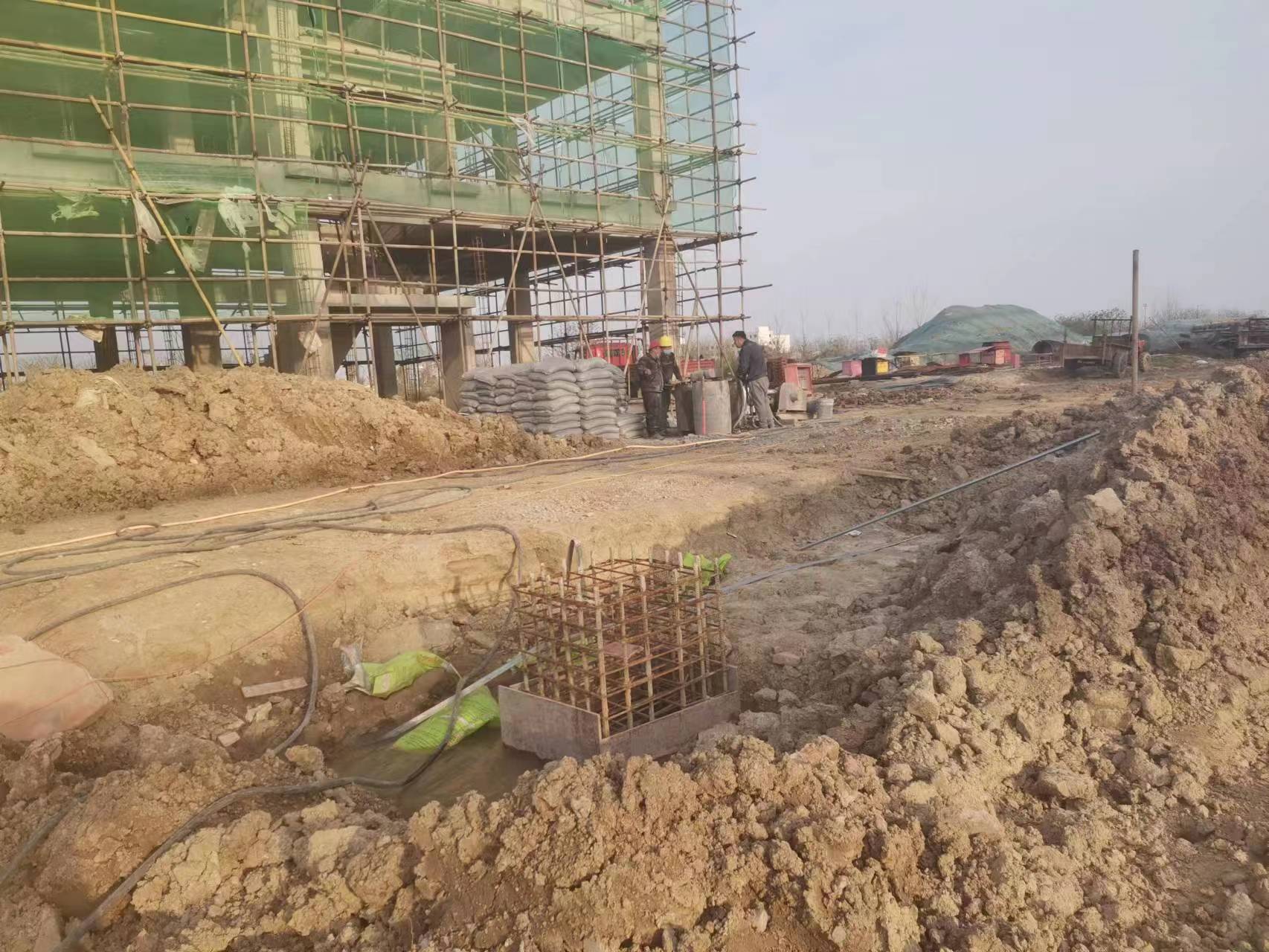 玉龙当桥梁出现裂缝的时候应该及时加固修补